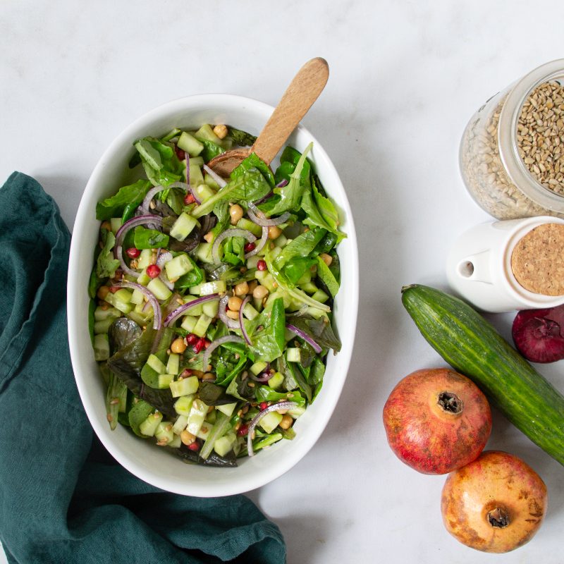 Salade de concombre aux pois chiches