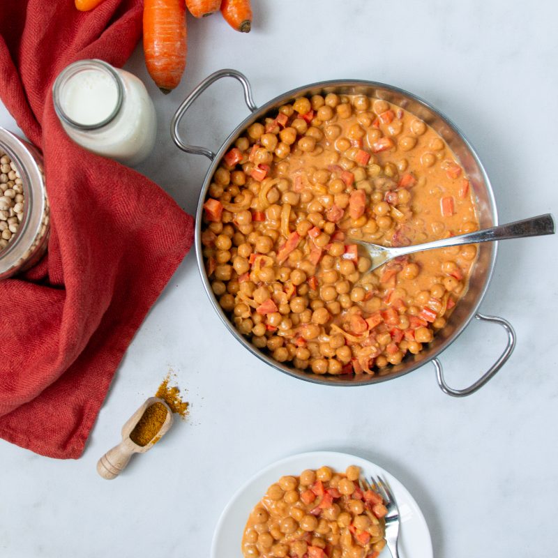 Mijoté de pois chiche aux épices et boulgour aux légumes sautés